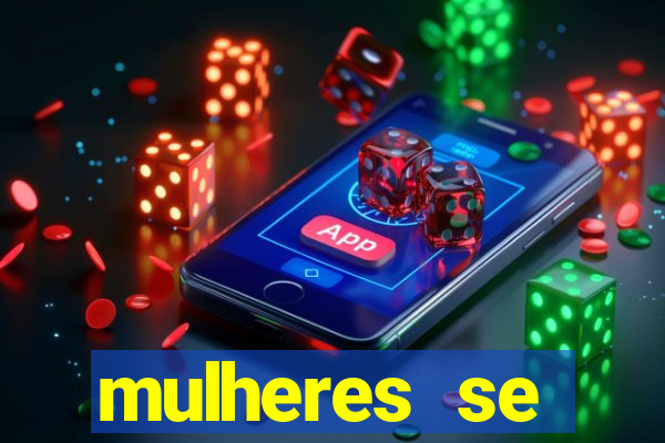 mulheres se exibindo ao vivo